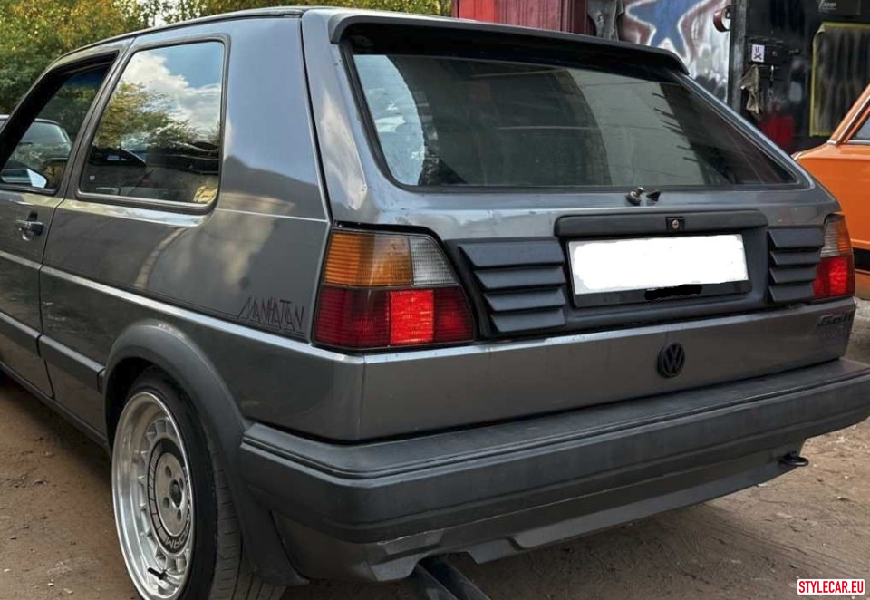 Heckblende [Vw31At4040Gn] For Volkswagen Golf Ii 