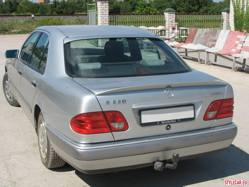 Trunk Lid Spoiler [Mb13At1169St] For Mercedes-Benz W210 