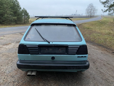 Volkswagen Golf II Heckblende [VW31AT4039JN]