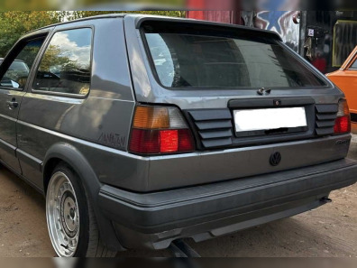 Volkswagen Golf II Heckblende [VW31AT4040GN]