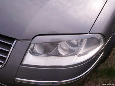 Eyelashes on headlights VW10AT1910JN