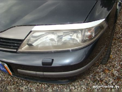 Eyelashes on headlights RE10AT2272JN